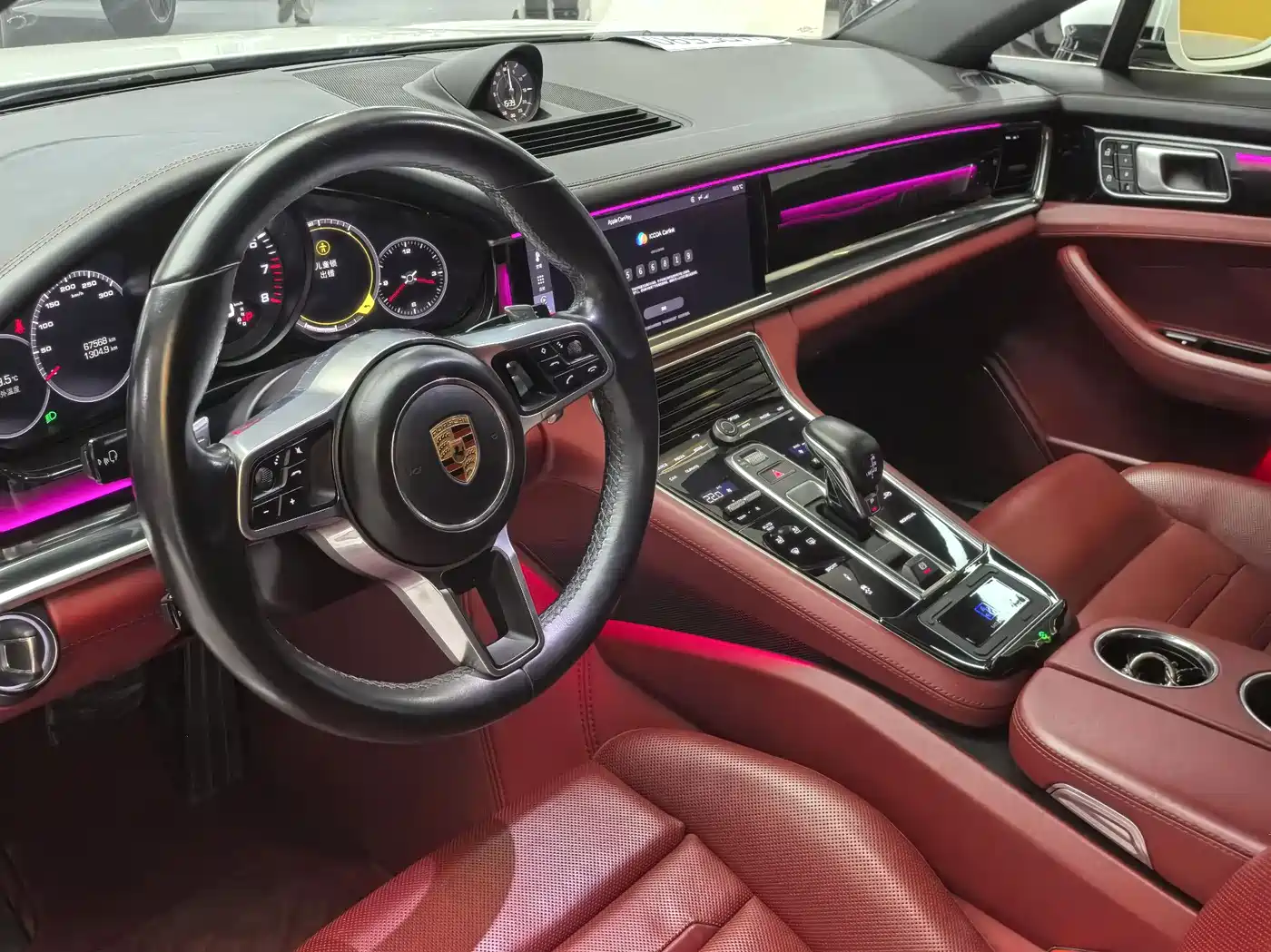 Porsche Panamera 2019 Panamera 4 Executive Long Wheelbase 2.9T фото 10