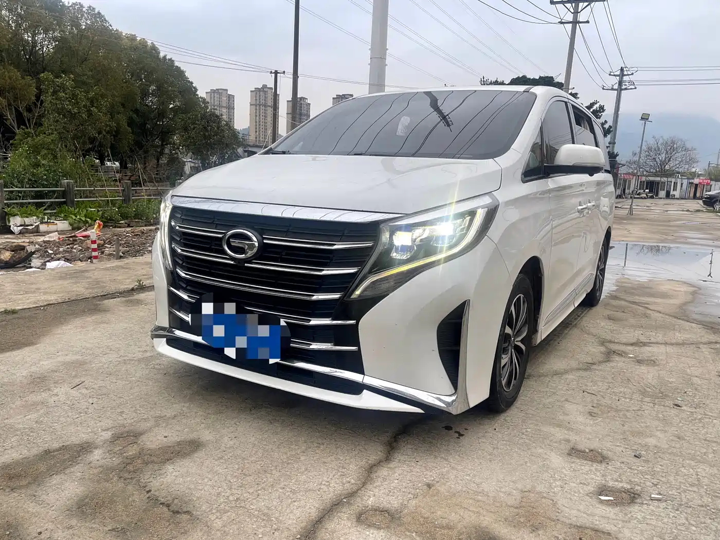 GAC TRUMPCHI M8