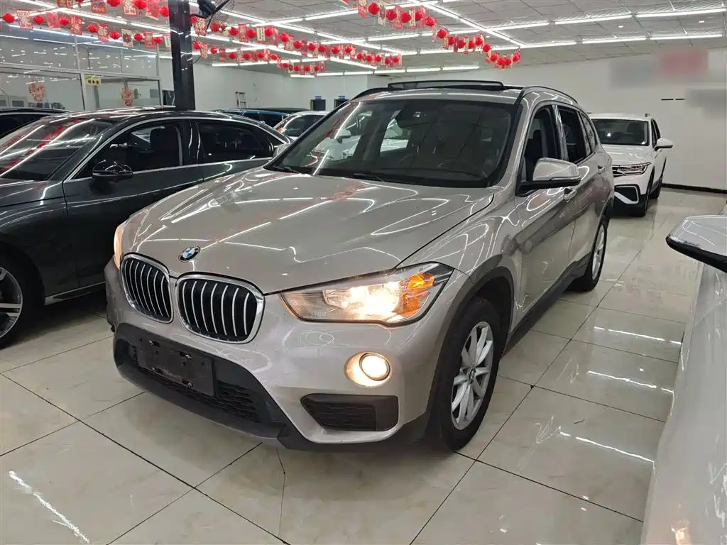 BMW X1 2018 sDrive18Li Fashion Model