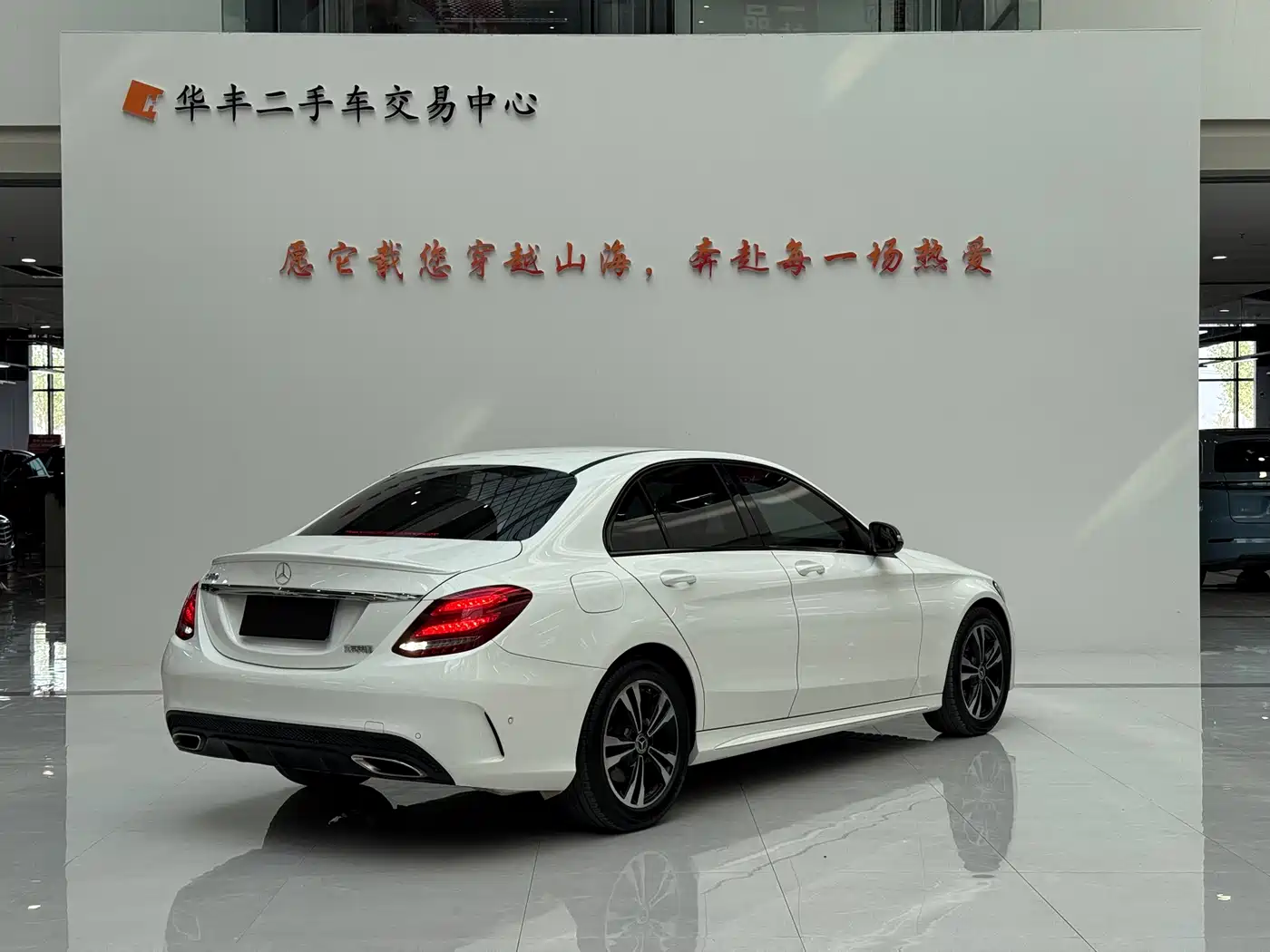 Mercedes-Benz C-Class 2017 Facelift C 200 Sport Edition фото 6