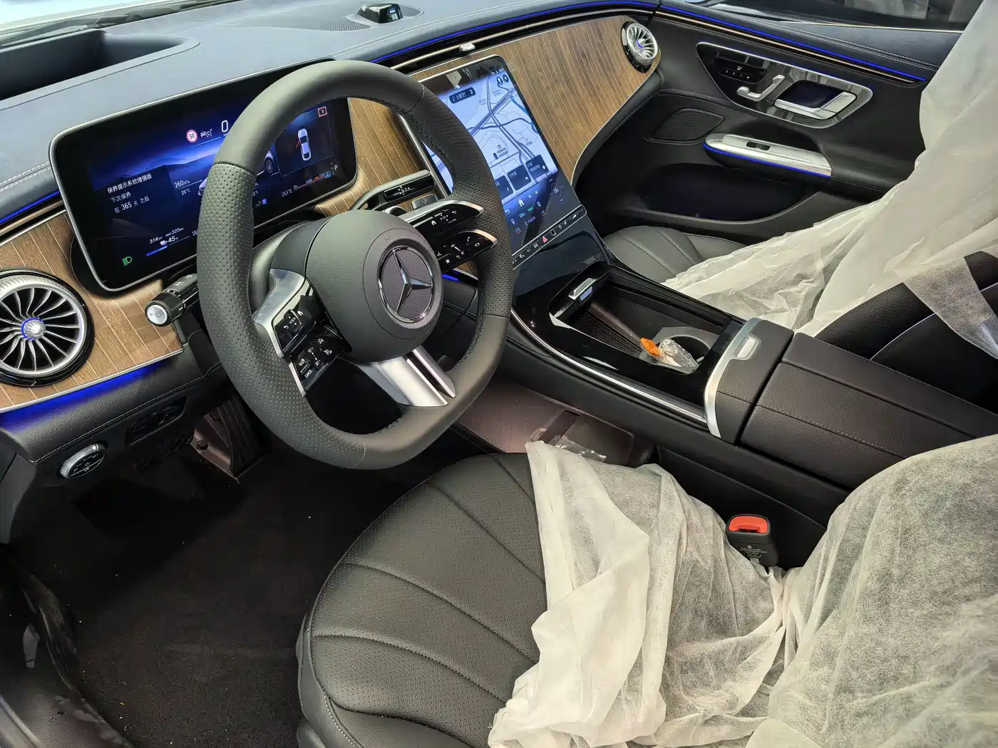 Mercedes-Benz EQE 2025 2025 Model 500 4MATIC Luxury Edition