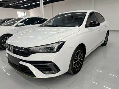 Roewe i5