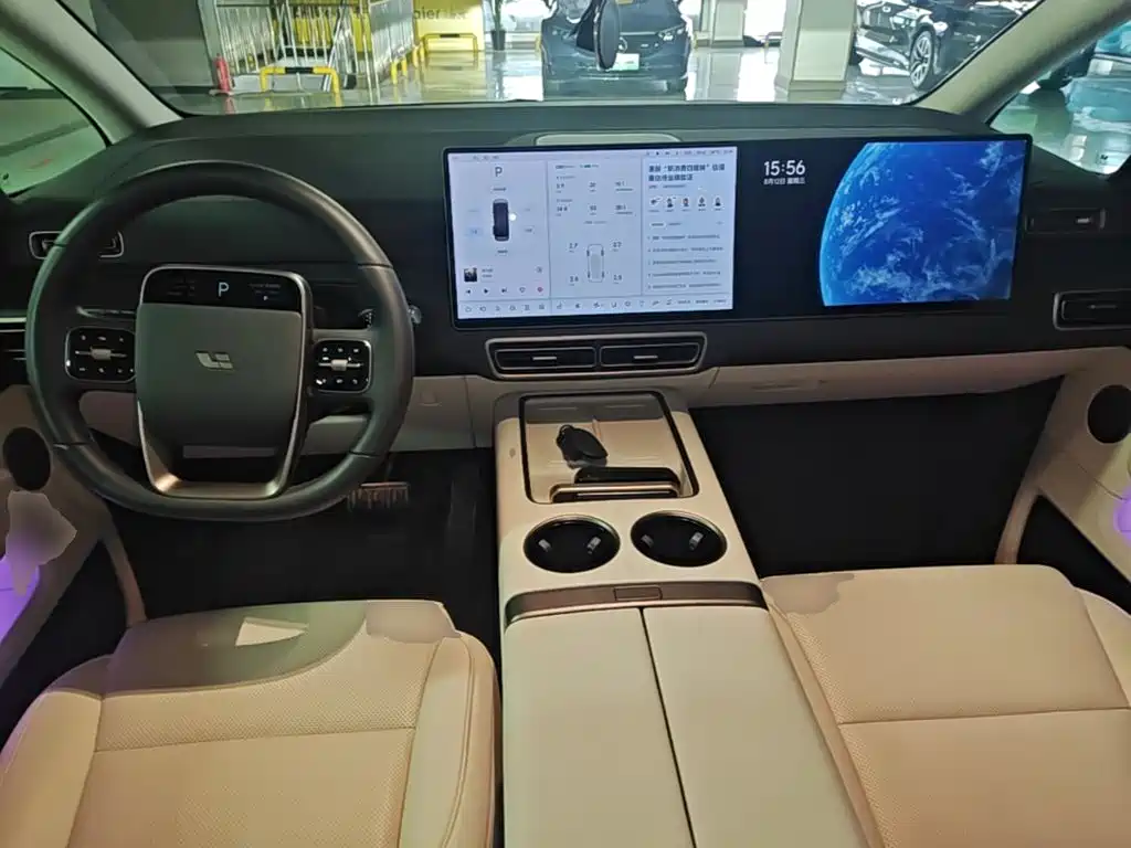 Li Auto MEGA 2025 2025 Model Home Family Special Edition