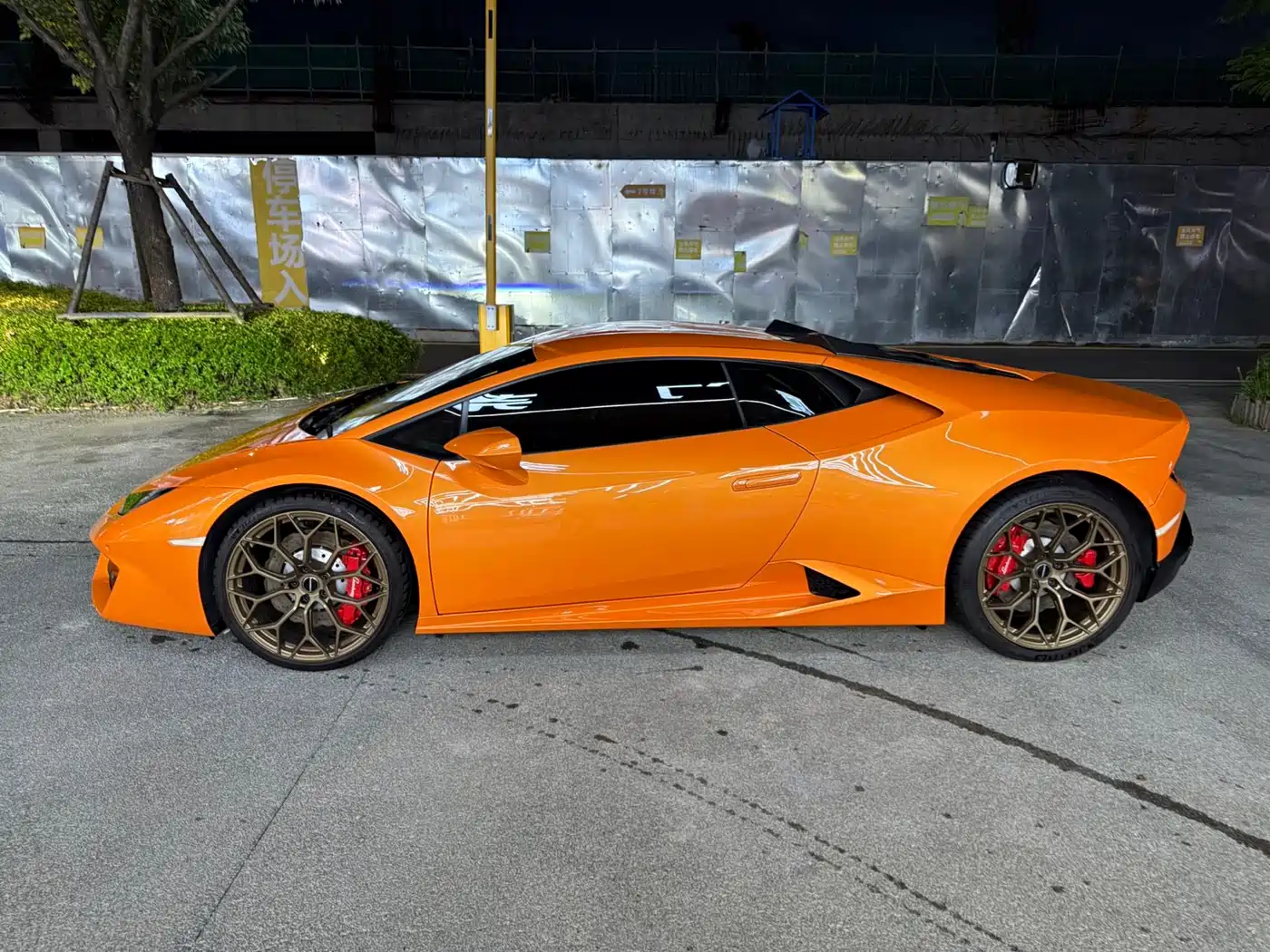 Lamborghini Huracán 2016 Huracán RWD Coupe фото 7
