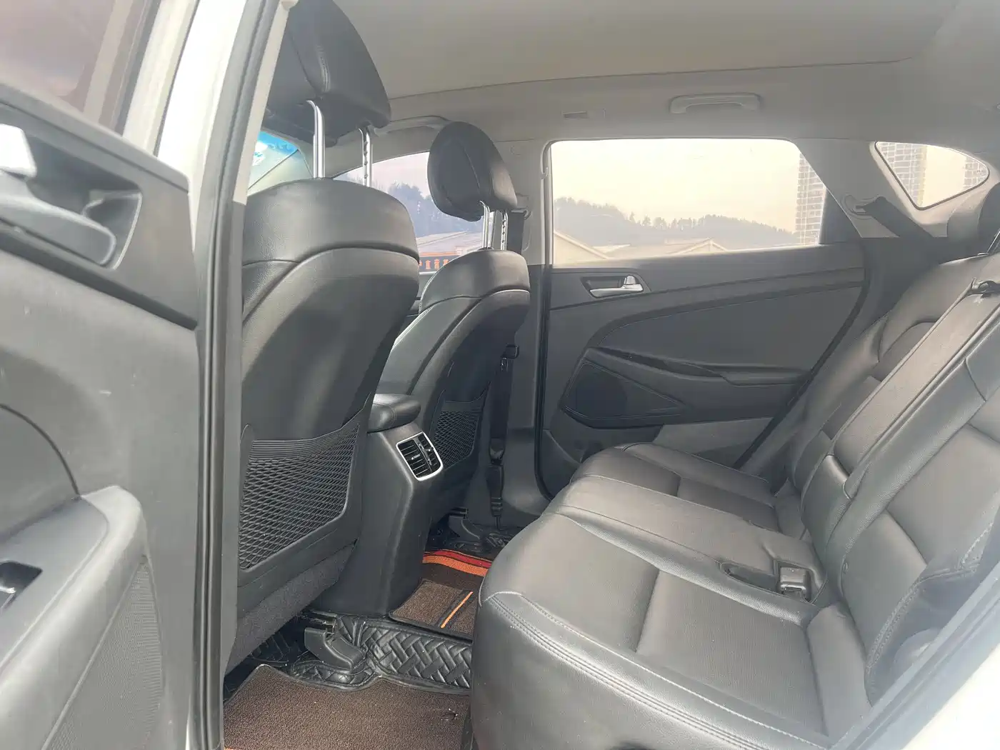 Hyundai Tucson 2015 1.6T Dual Clutch 2WD Smart фото 7
