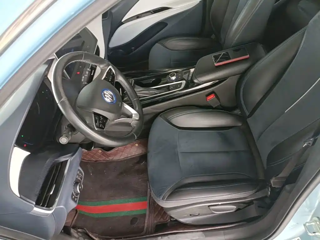 BUICK SLIGHTLY BLUE 6