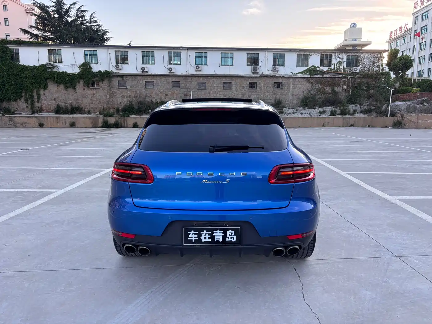 Porsche Macan 2016 Macan 2.0T фото 4