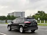 Фото 7 - Ford Edge