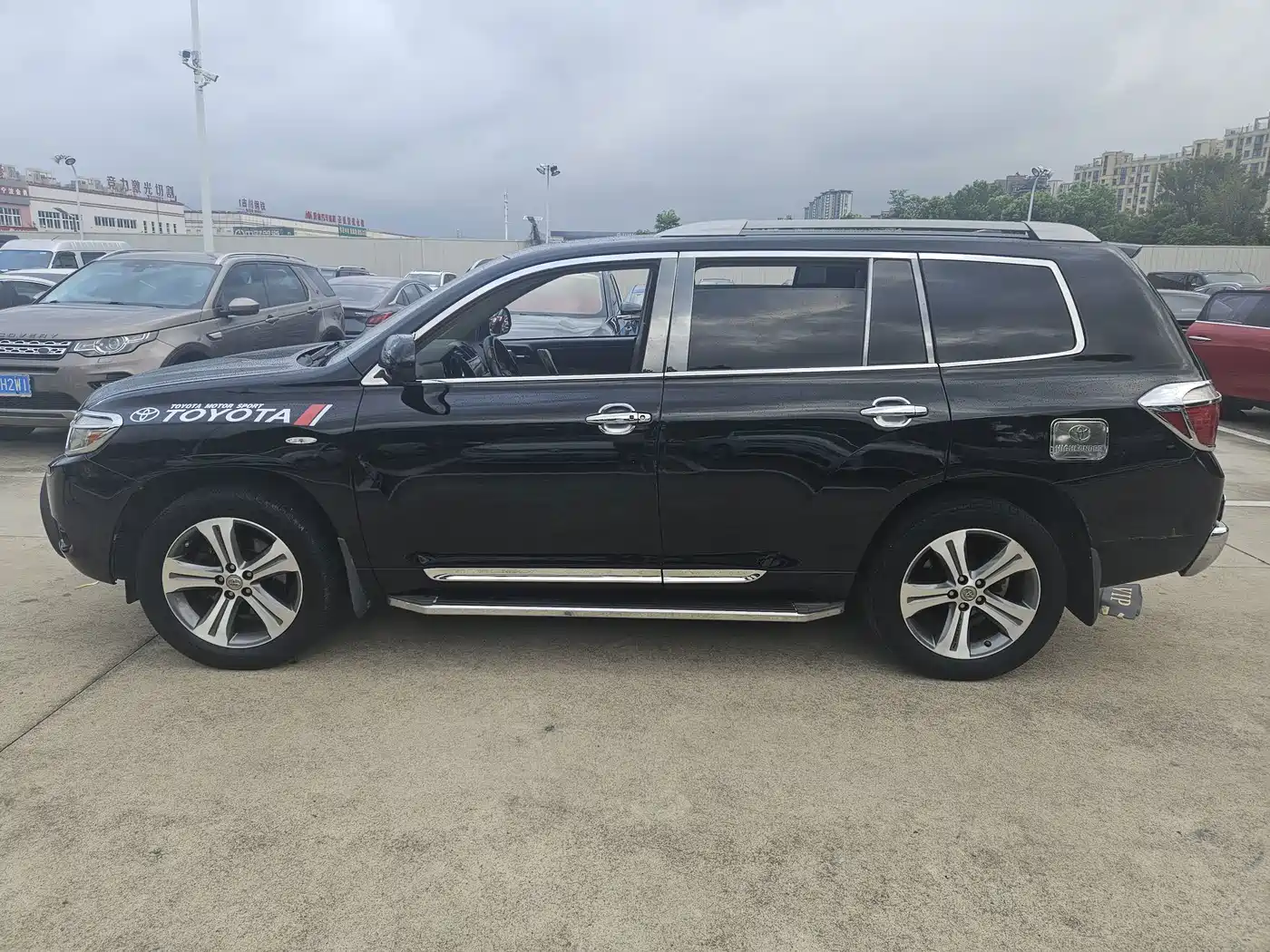 Toyota Highlander 2010 2009 2.7L 2WD 7-seater Luxury Edition