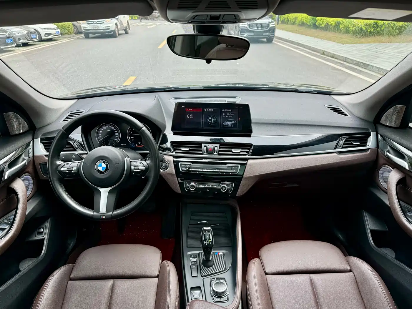 BMW X1 2022 sDrive25Li Leading фото 5
