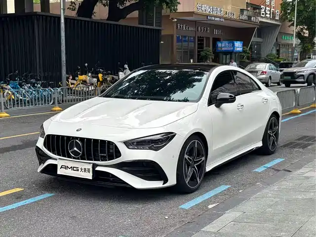 Mercedes-Benz CLA AMG 2024 AMG CLA 35 4MATIC