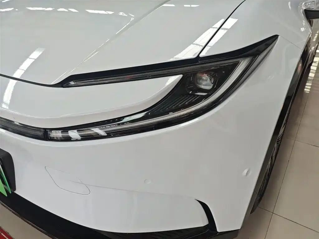 Toyota bZ5 2025 550 PRO Smart Edition фото 18