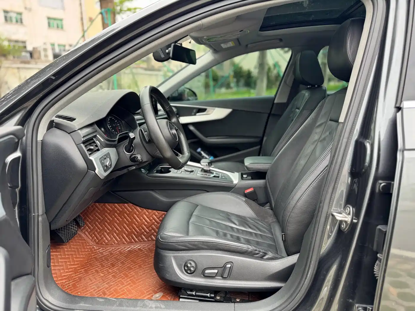 Audi A4L 2019 45 TFSI quattro Personality Sport (China VI) фото 10