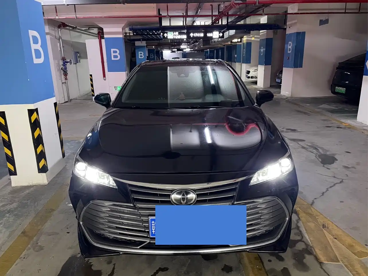 Toyota Avalon 2019 2.0L Luxury Edition (China VI) фото 2