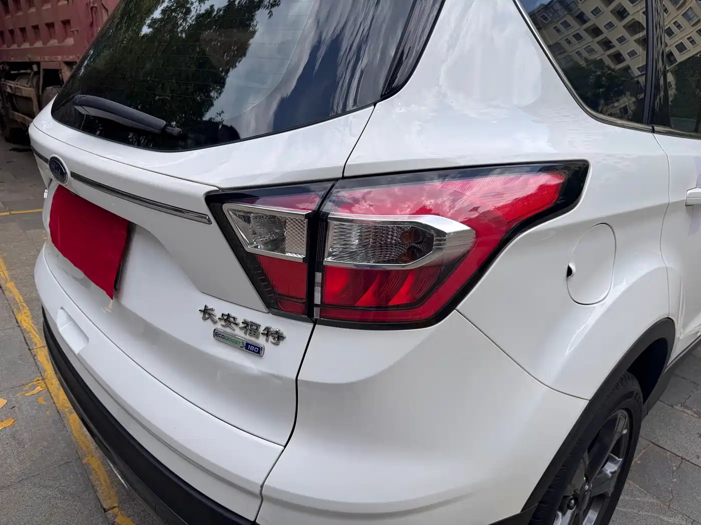 Ford Kuga 2019 2019 EcoBoost 180 FWD Luxury Edition China V
