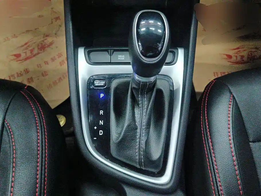 Hyundai Elantra 2018 1.6L Auto Joy GL (China V) фото 16