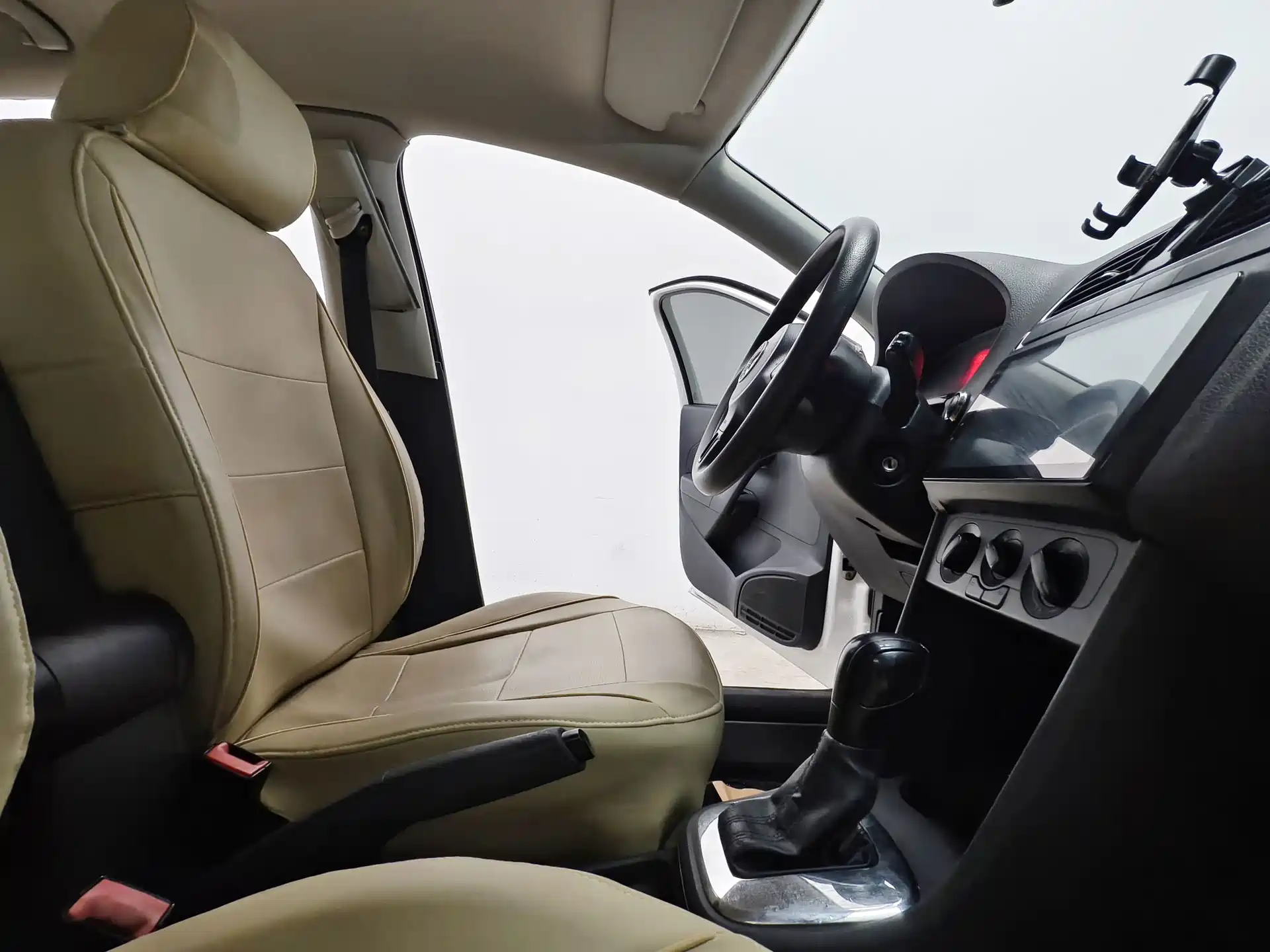 Photo 14 - Volkswagen Polo