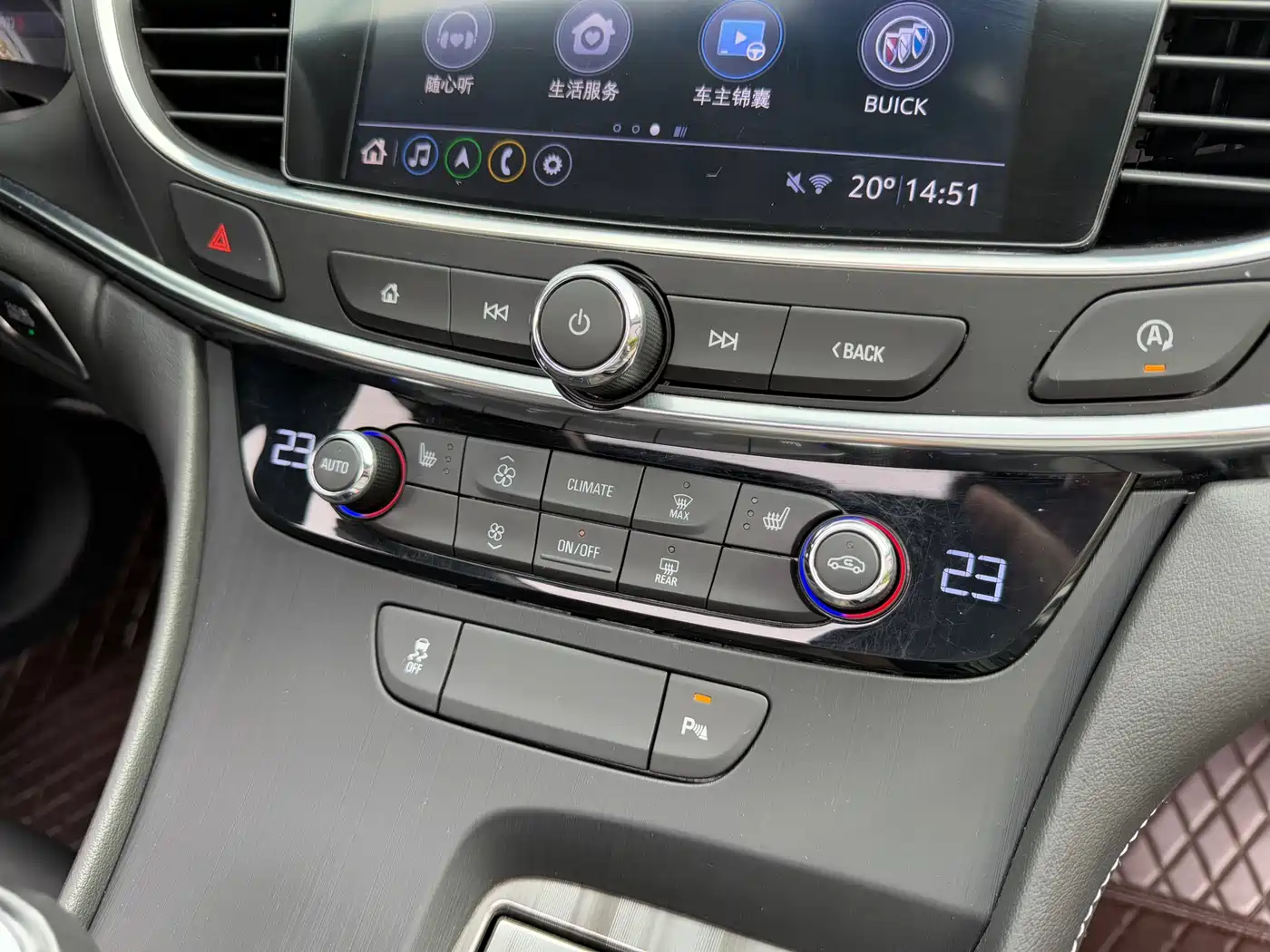BUICK LACROSSE