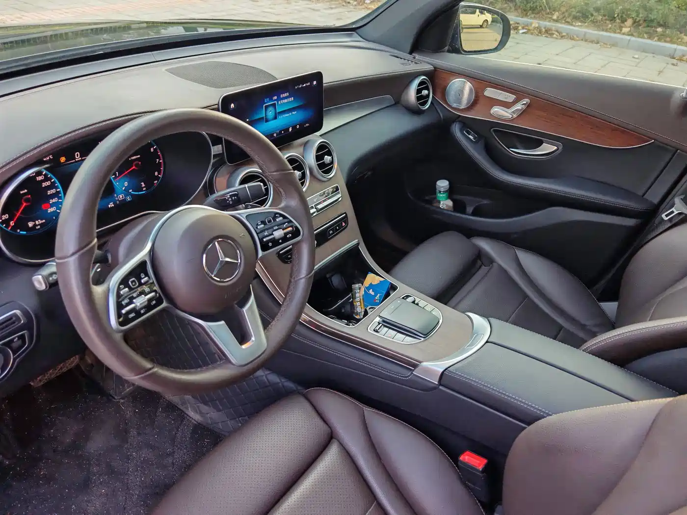 Фото 7 - Mercedes-Benz GLC