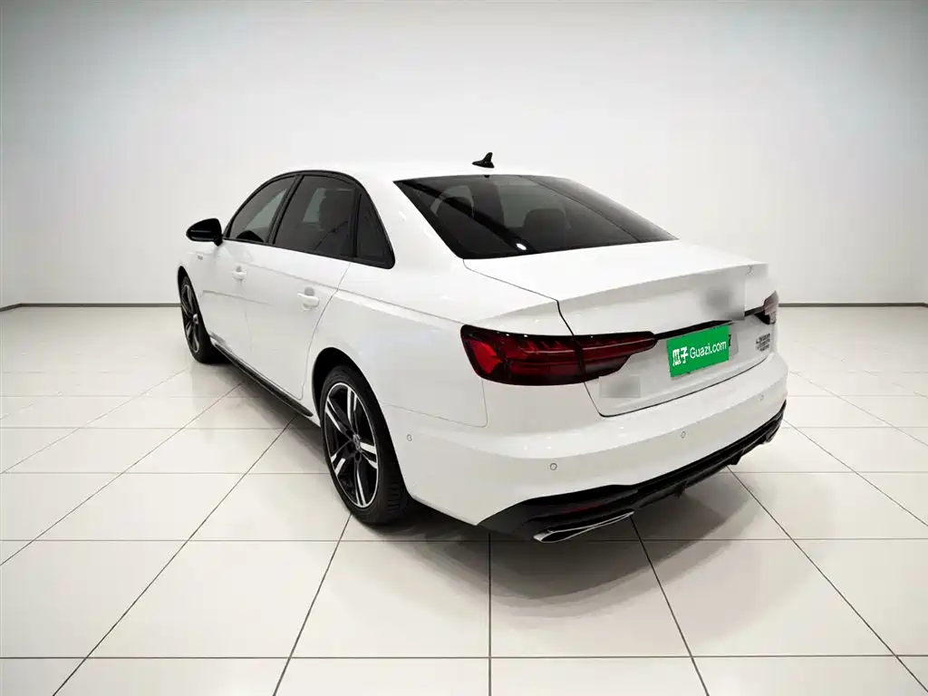 Audi A4L 2022 40 TFSI Luxury Dynamic фото 23