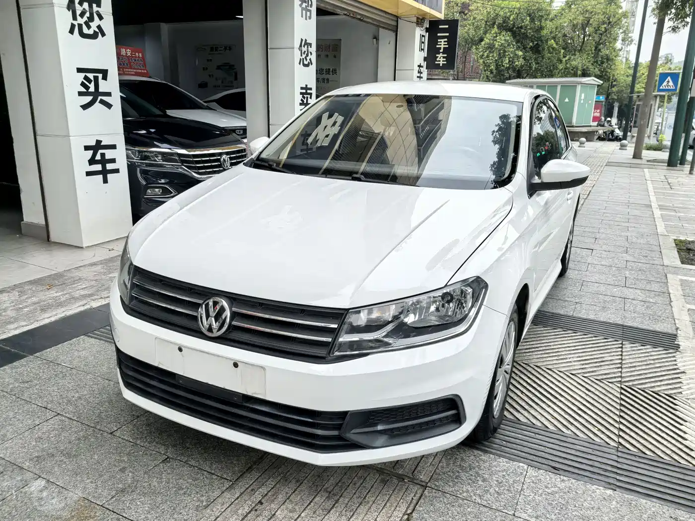 Volkswagen Santana 2016 1.6L Automatic Trend Edition фото 4