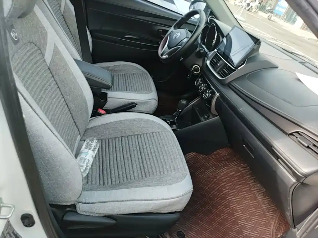 Toyota YARiS L Zhi Xuan 2023 2022 Zhi Xuan X 1.5L CVT Leading PLUS Edition