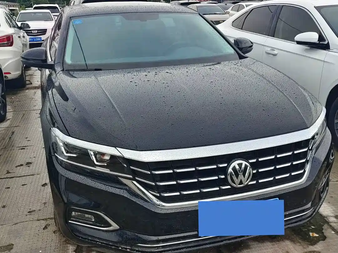 Фото 2 - Volkswagen Passat