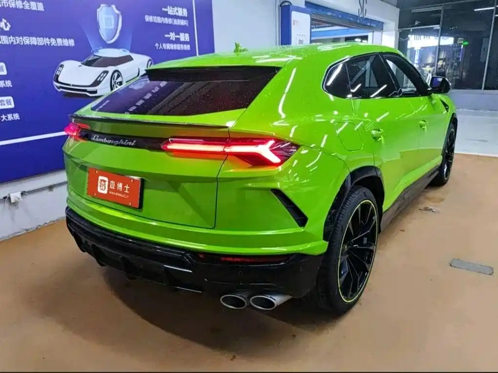 Lamborghini Urus 2021 4.0T V8 фото 3