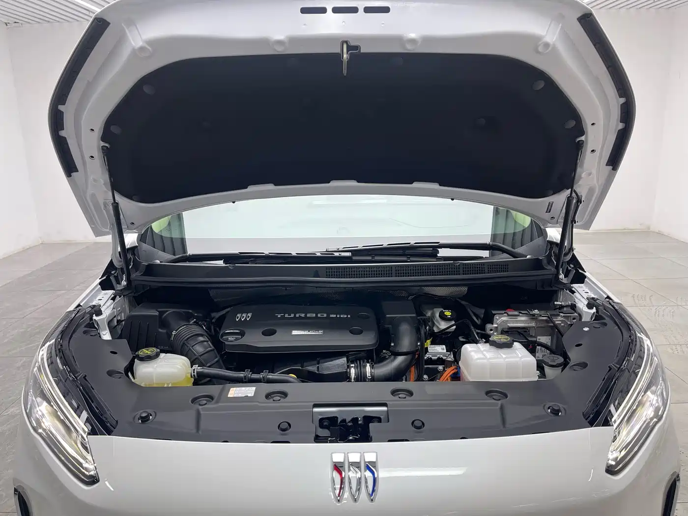 Buick GL8 New Energy 2026 2025 Land Honor Premium Edition 7-Seater