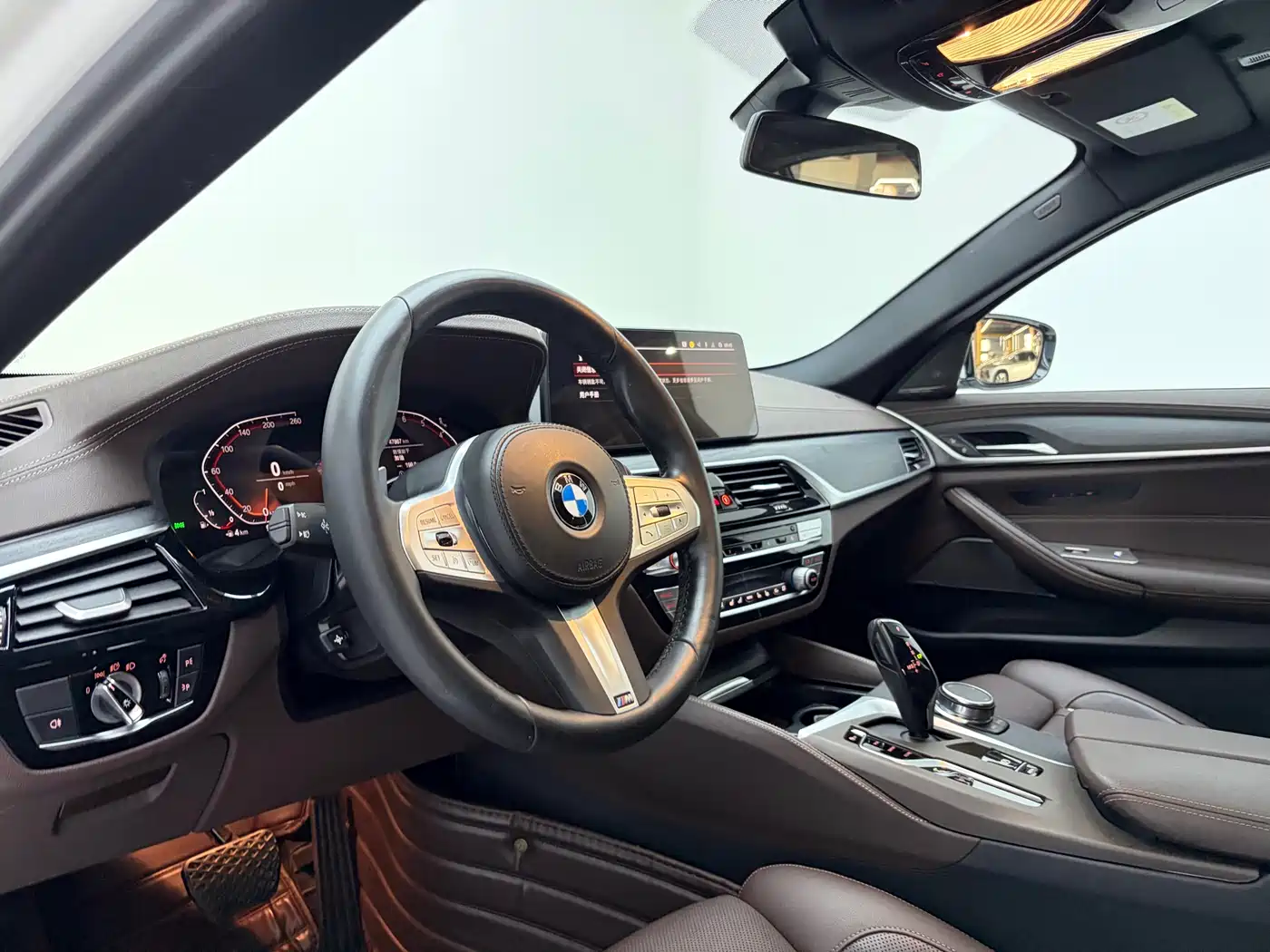 BMW 5 Series 2023 530Li Premium M Sport Package фото 4