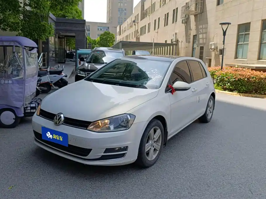 Volkswagen Golf 2016 1.6L Automatic Comfort