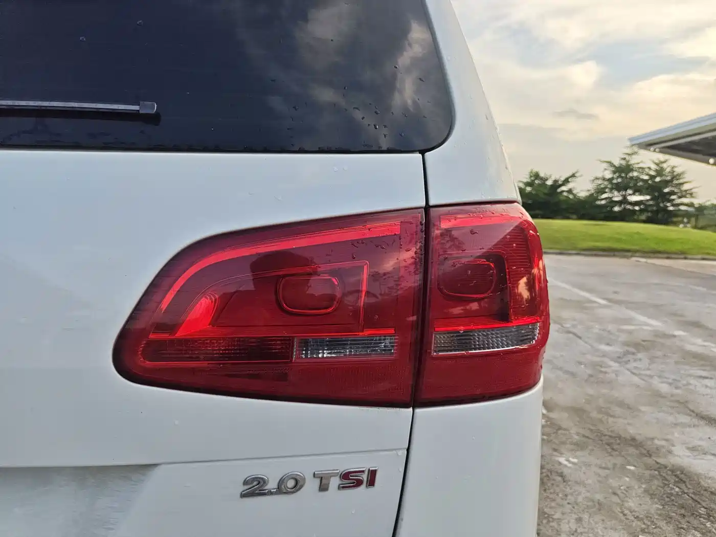 Volkswagen Sharan 2014 2014 2.0TSI Standard