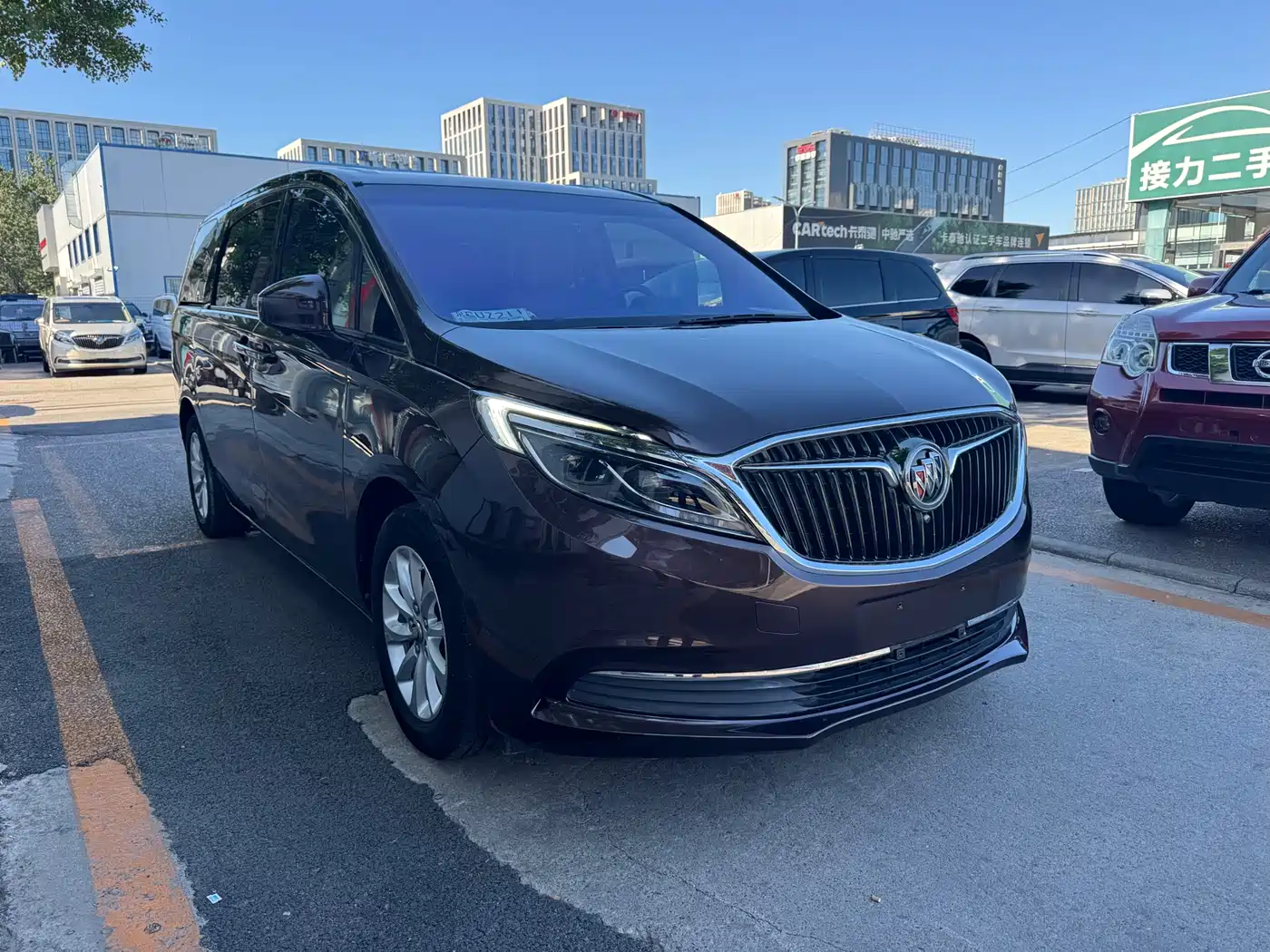Buick GL8 2017 ES 28T Premium China V фото 3