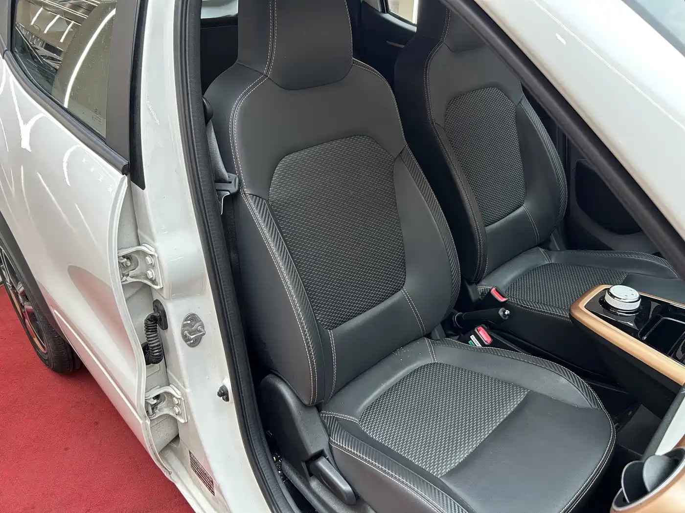 Dongfeng Yipai Nano BOX 2024 2022 Wind Chaser Edition 351KM Advanced