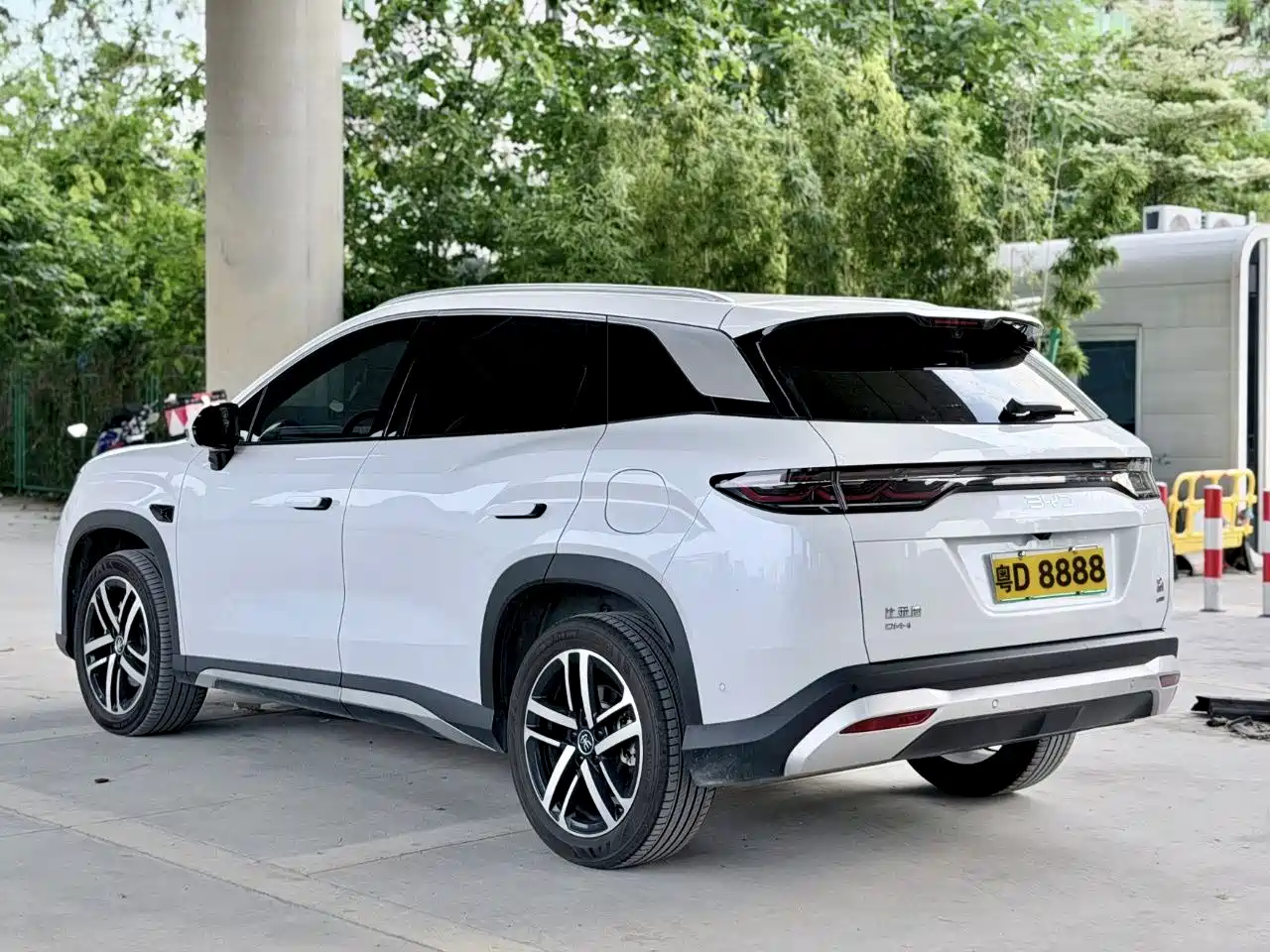 BYD Song L DM-i 2025 Smart Drive Edition 112km Surpassing фото 9