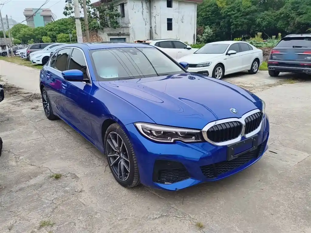 BMW 3-SERIES