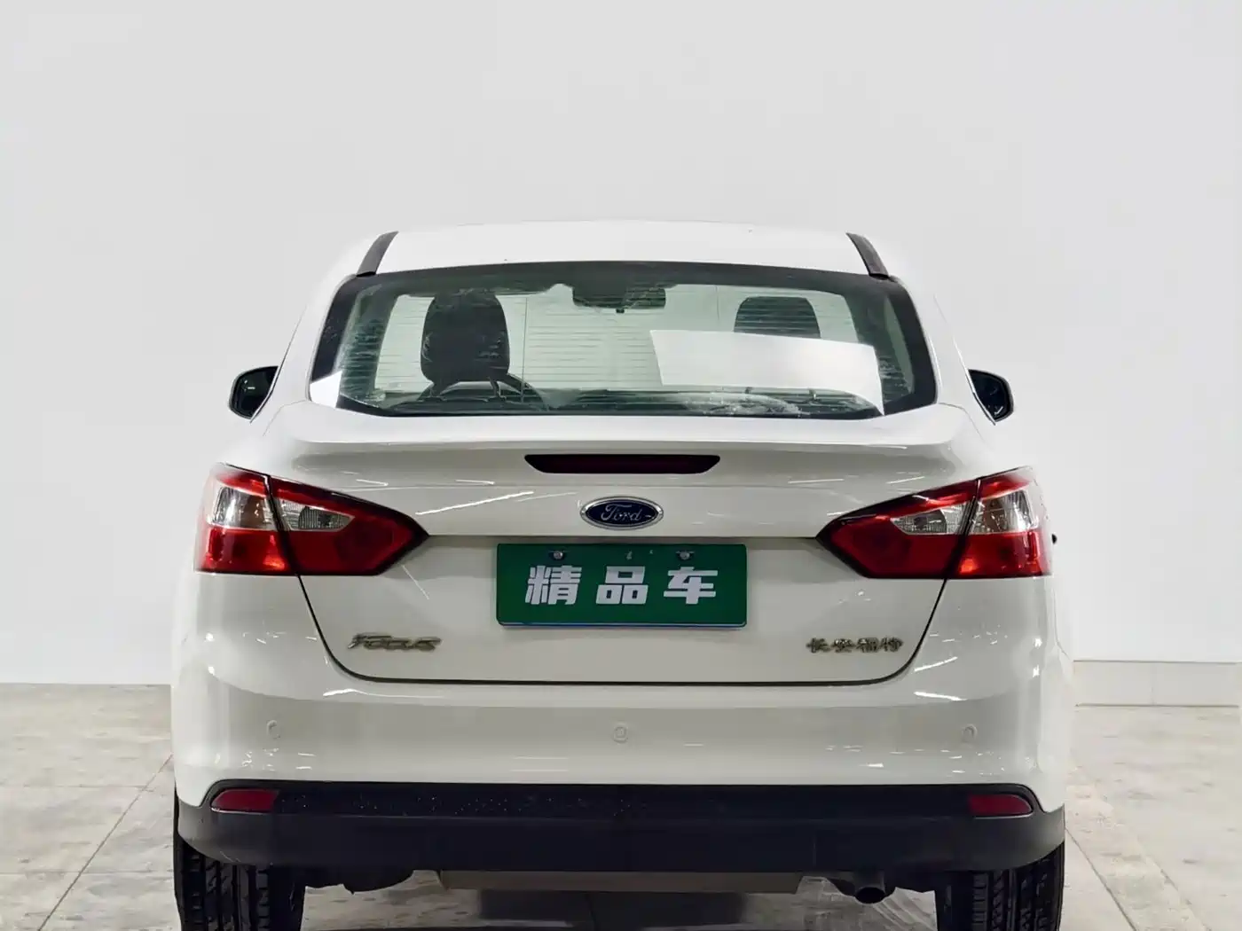 Фото 5 - Ford Focus