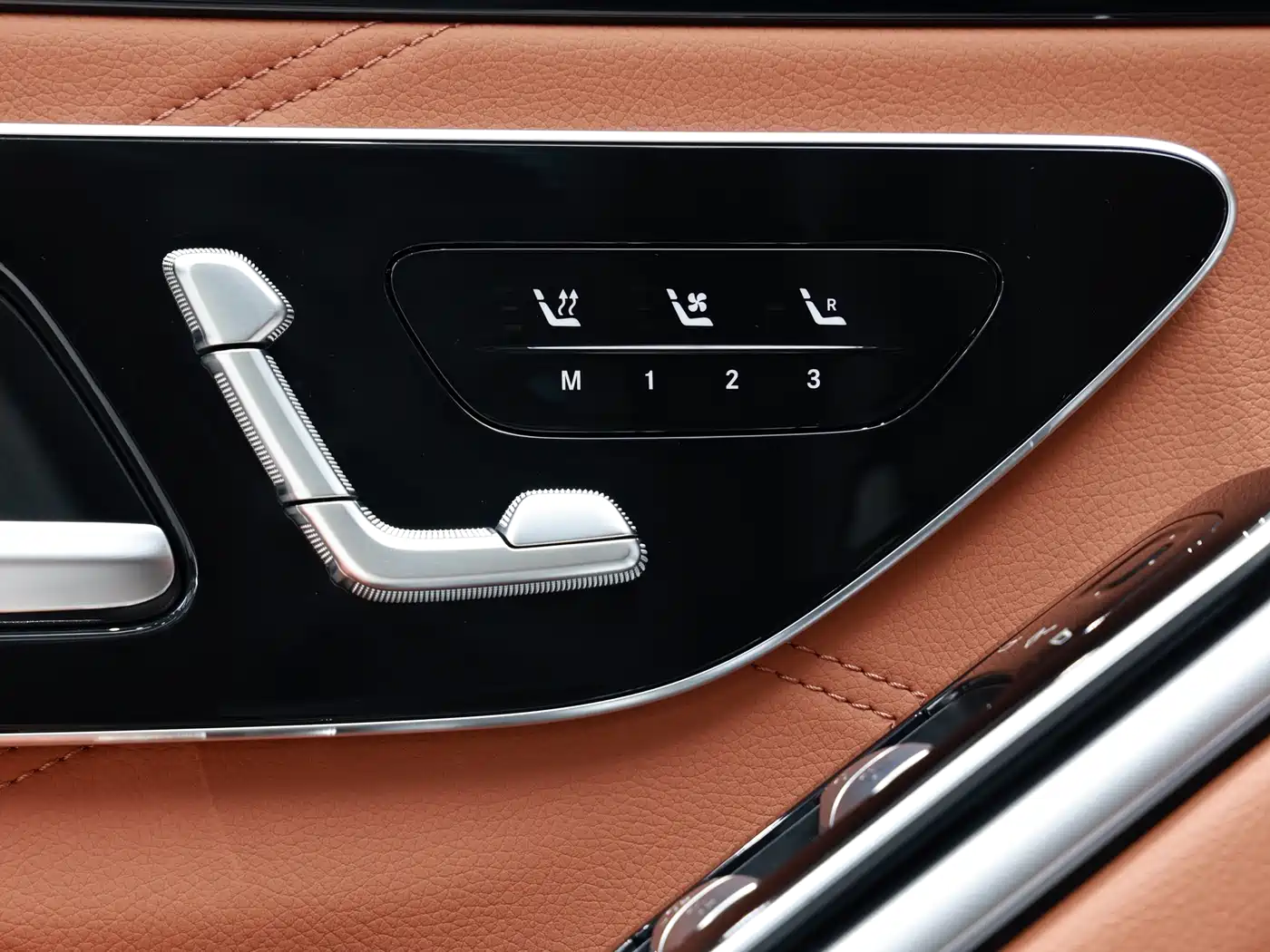 MERCEDES-BENZ MAYBACH S CLASS