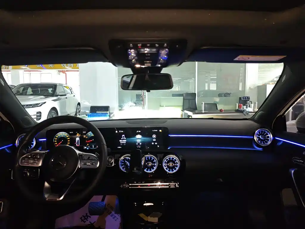 Mercedes-Benz A-Class 2022 A 200 L Sport Sedan Style фото 18