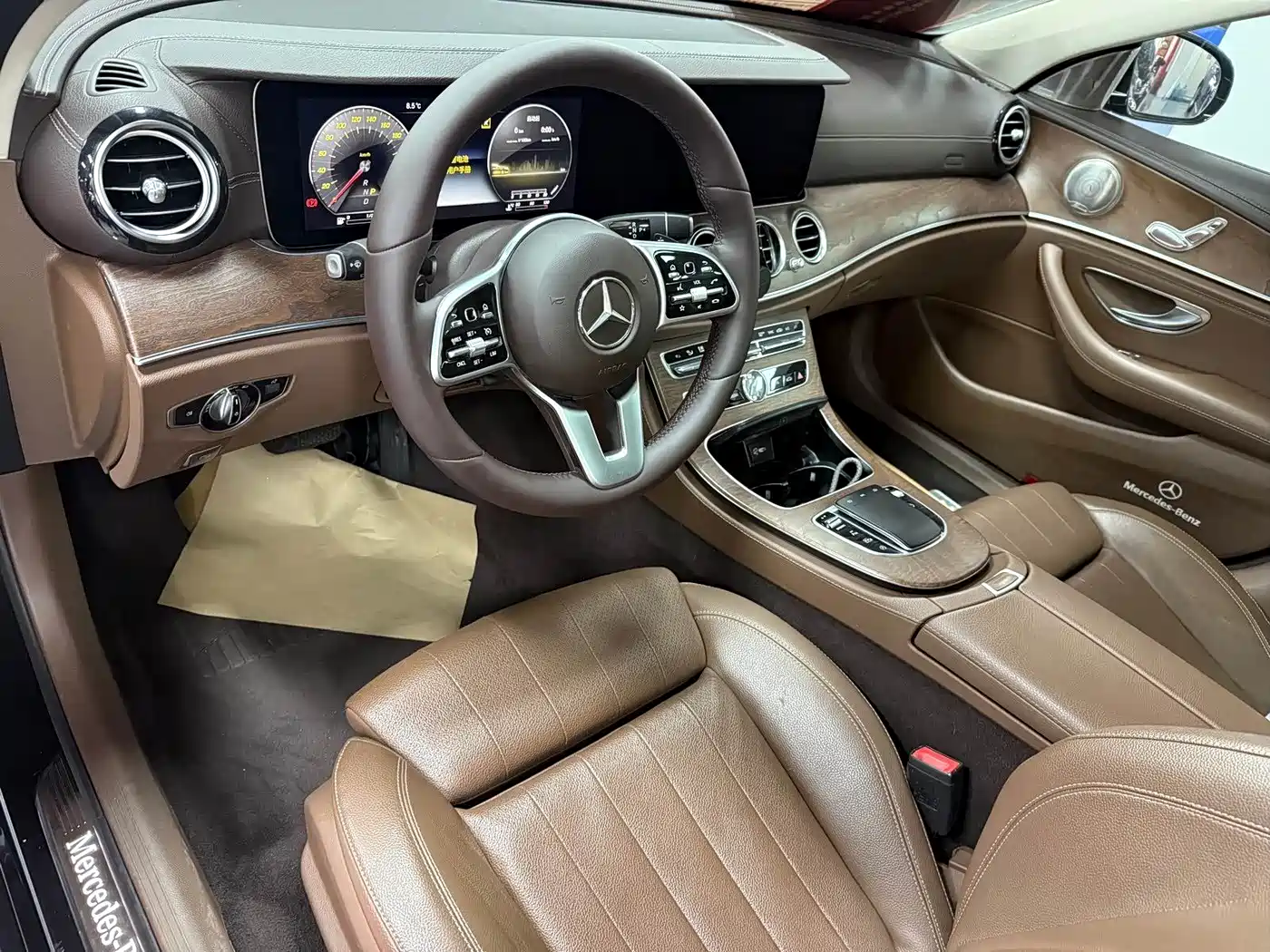 Mercedes-Benz E-Class 2019 E 200 L фото 4