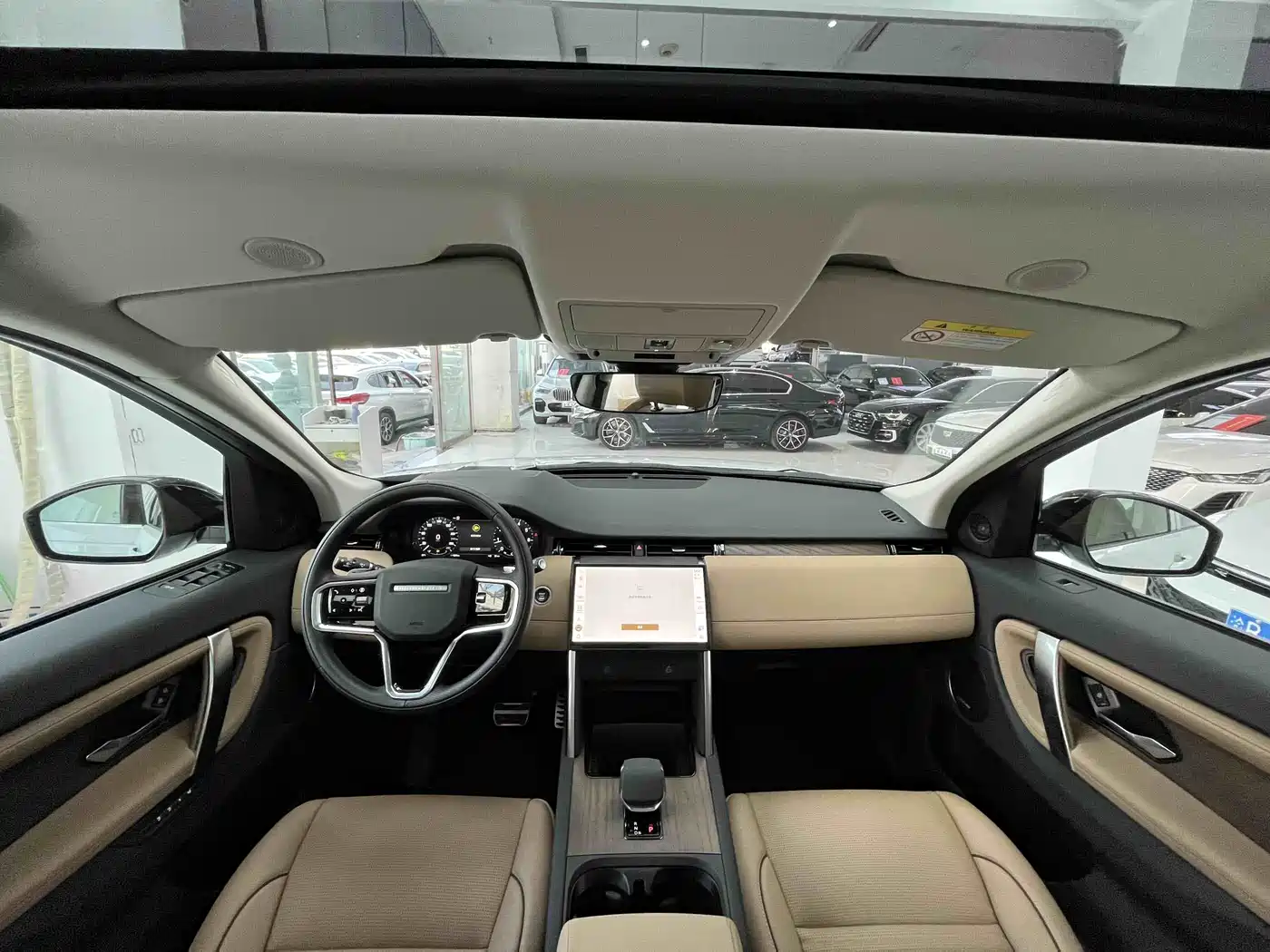 LAND ROVER DISCOVER SPORTS