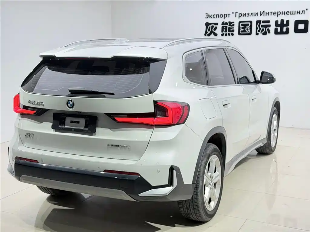 BMW X1 2023 sDrive20Li X Design Package фото 4