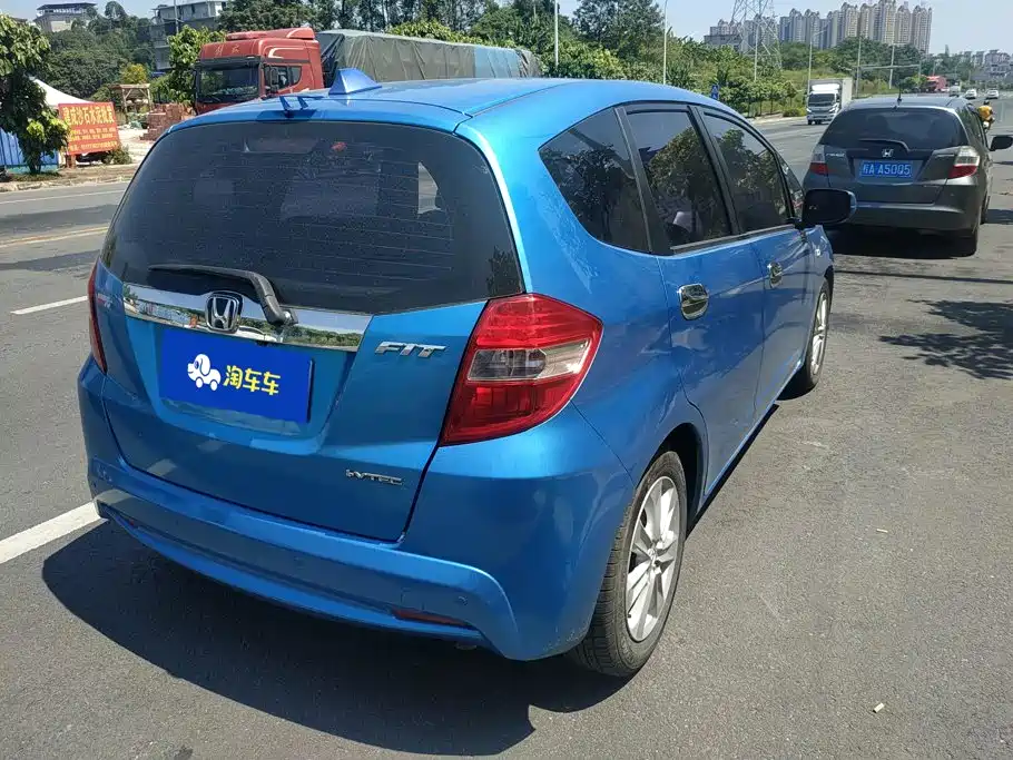 Honda Fit 2013 2011 1.5L Automatic Luxury