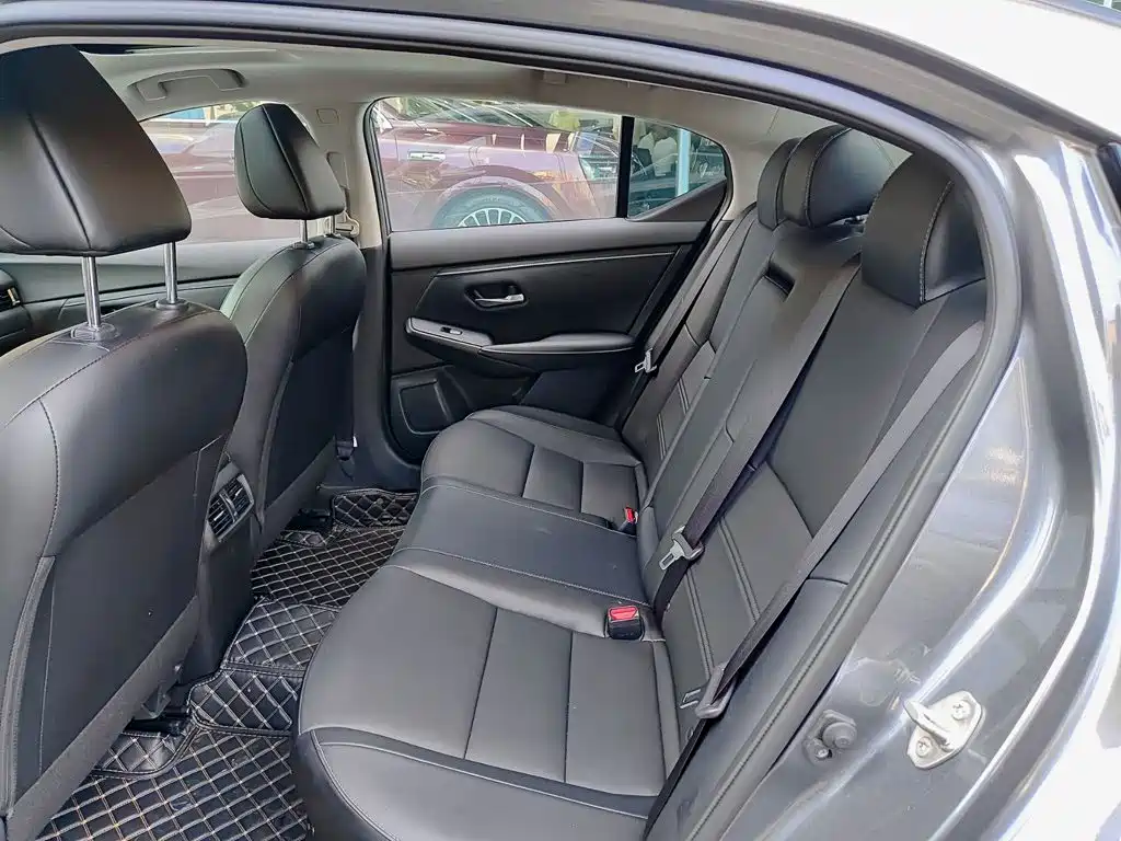 Nissan SYLPHY, миниатюра 8
