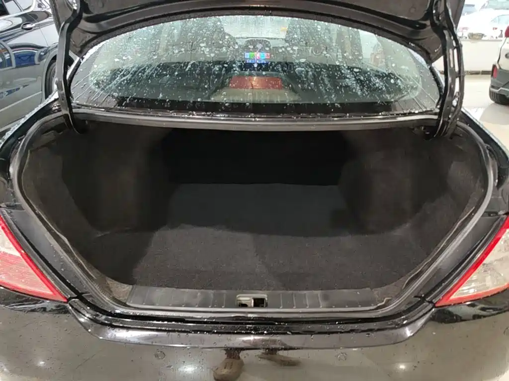 Nissan Sunny 2017 2015 1.5XE Manual Comfort