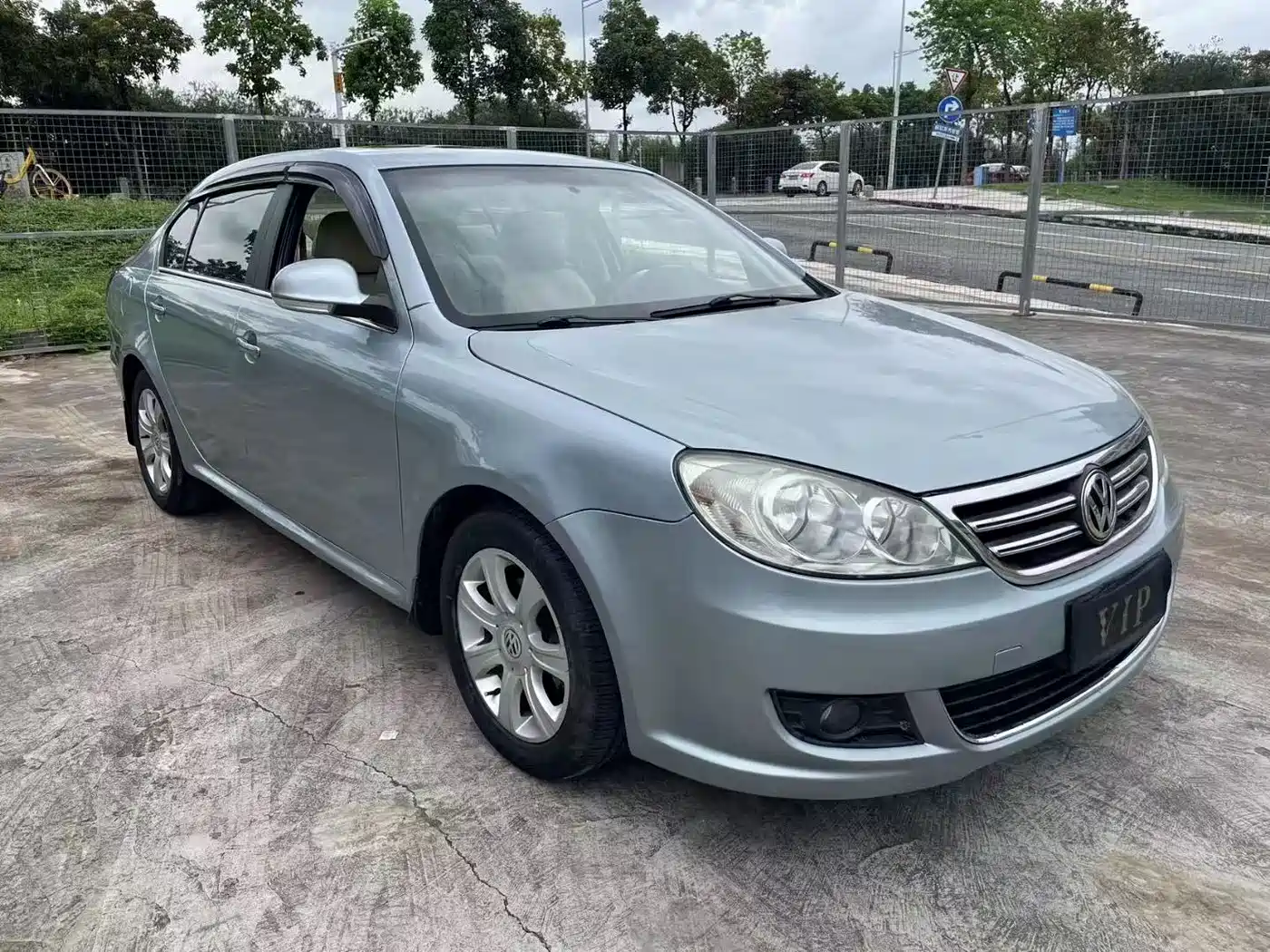Volkswagen Lavida 2008 1.6L Automatic Elegance фото 3