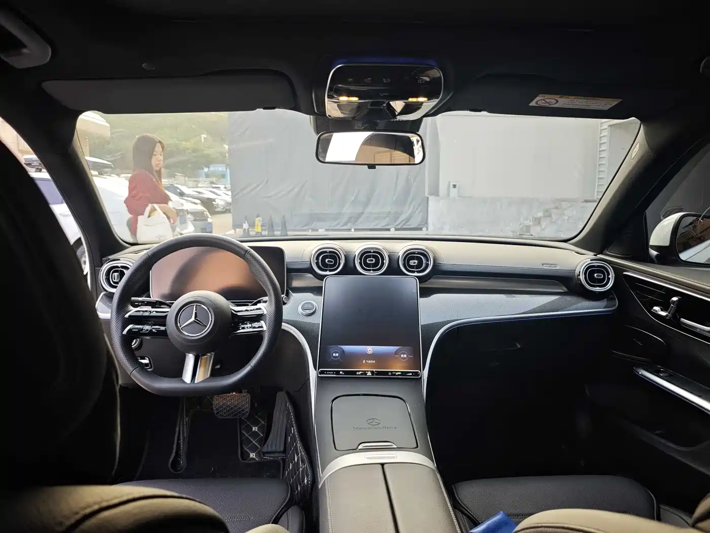 Mercedes-Benz C-Class 2025 C 260 L Sport Edition фото 8