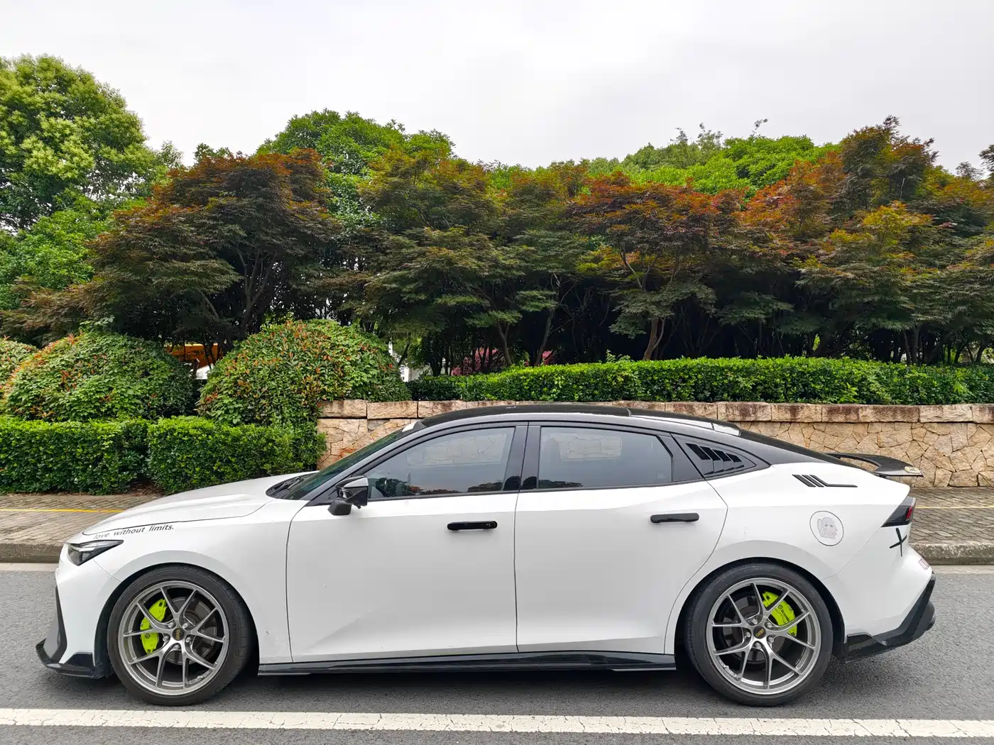 CHANGAN UNI-V