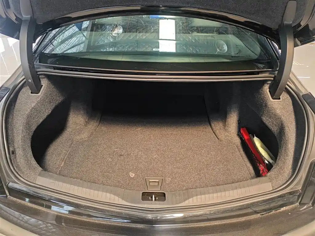 Cadillac CT6 2022 28T Luxury фото 19