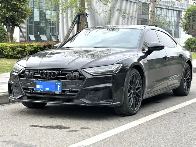 AUDI A7L